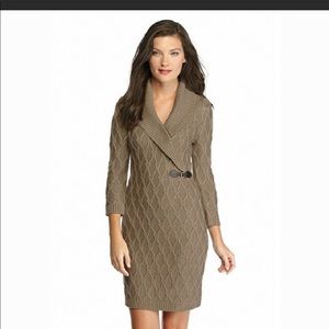 CALVIN KLEIN SWEATER DRESS